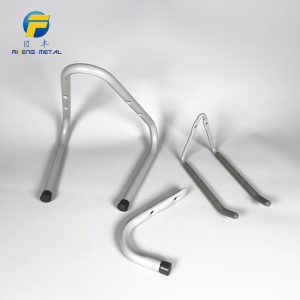 Heavy duty double headed V-shaped iron pipe hook for garage