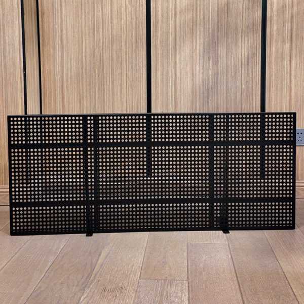 Single layer strong load-bearing adjustable wall shelves for warehouse