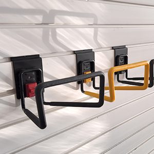 Large water pipe hook with lock buckle, for storing garden water pipe tools